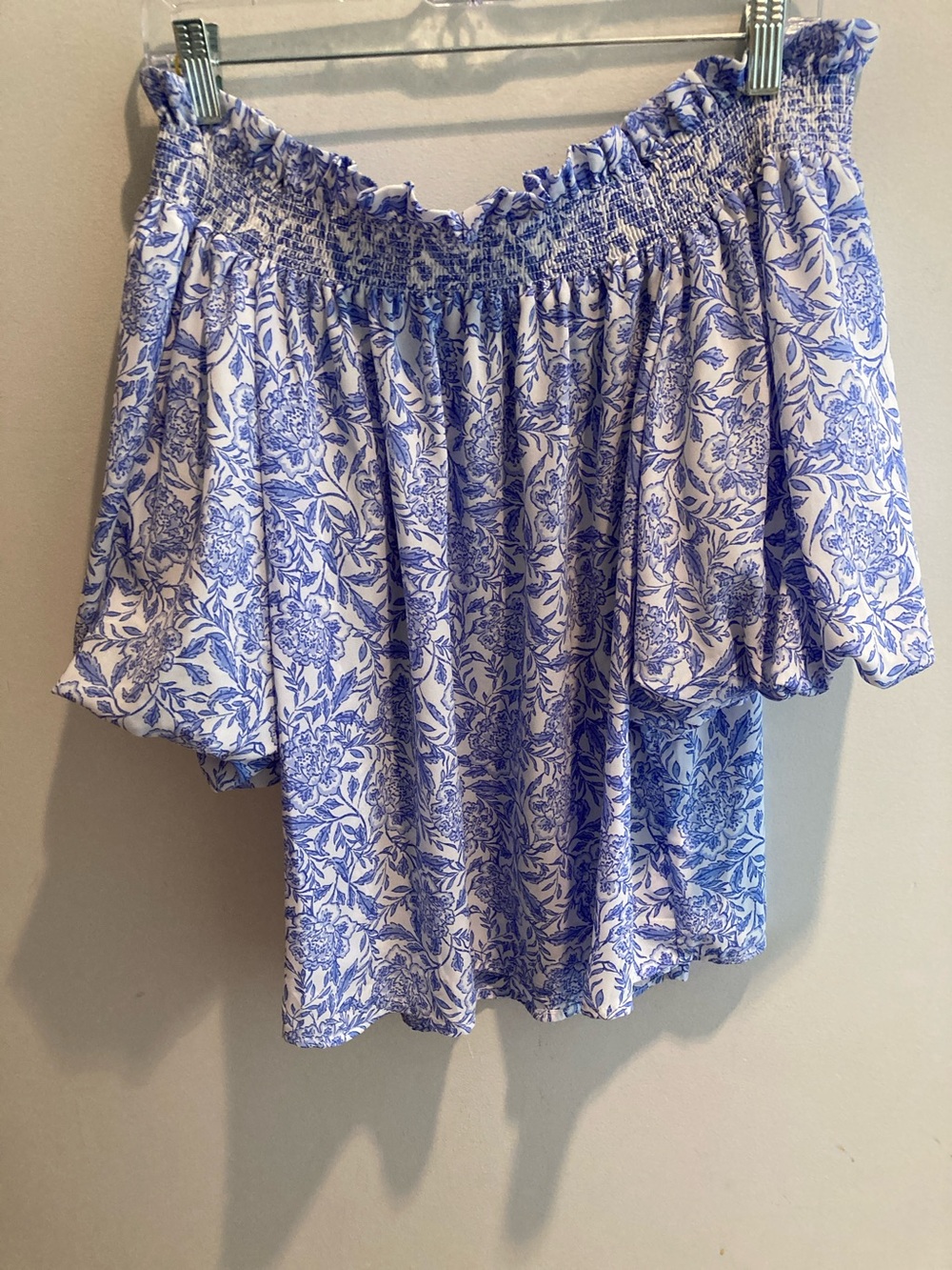 CeCe White and Blue Floral Off-Shoulder Blouse medium